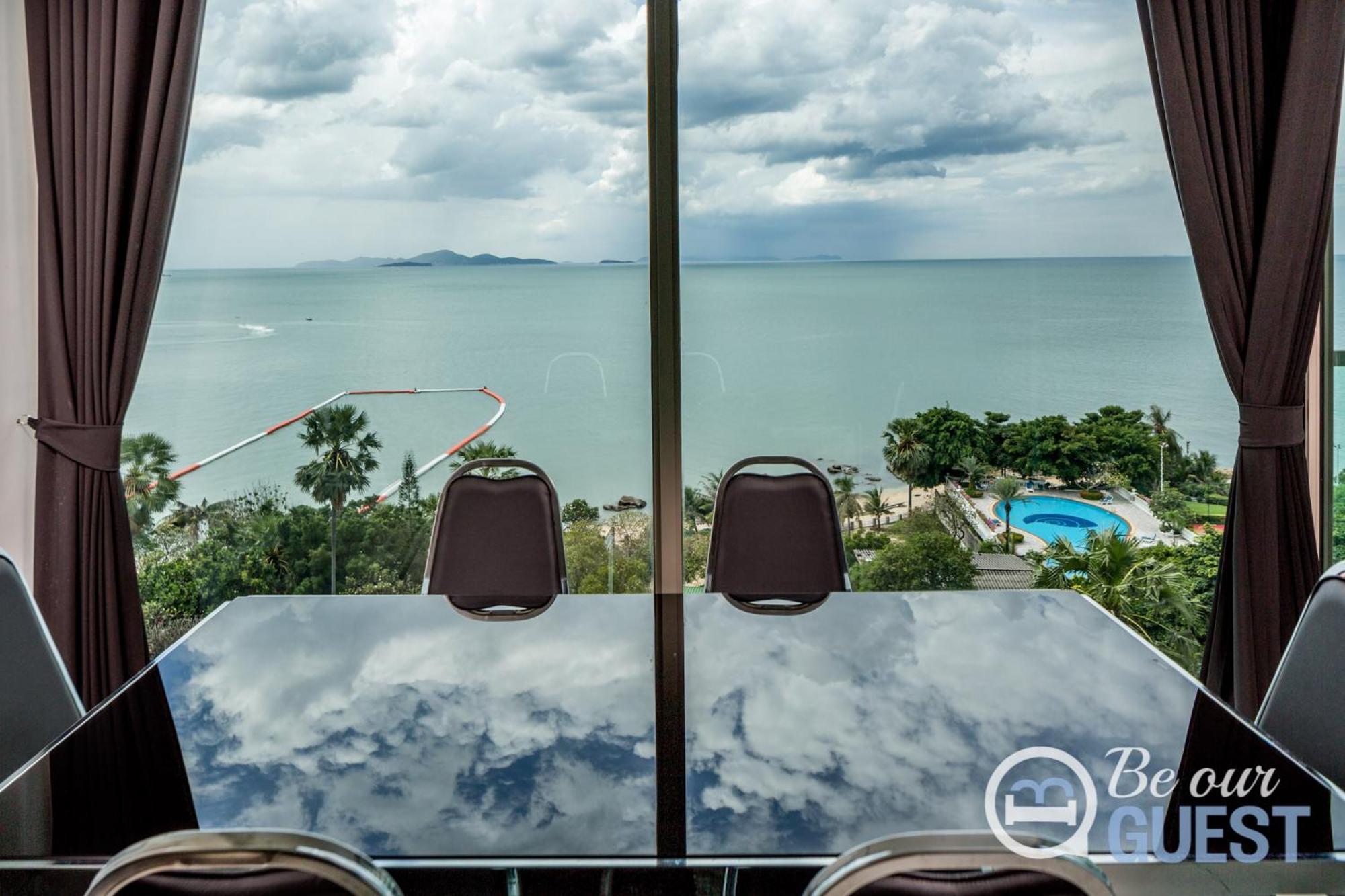 Stunning Sea View Condo On The Beach - Monthly Stay Pattaya Exterior foto